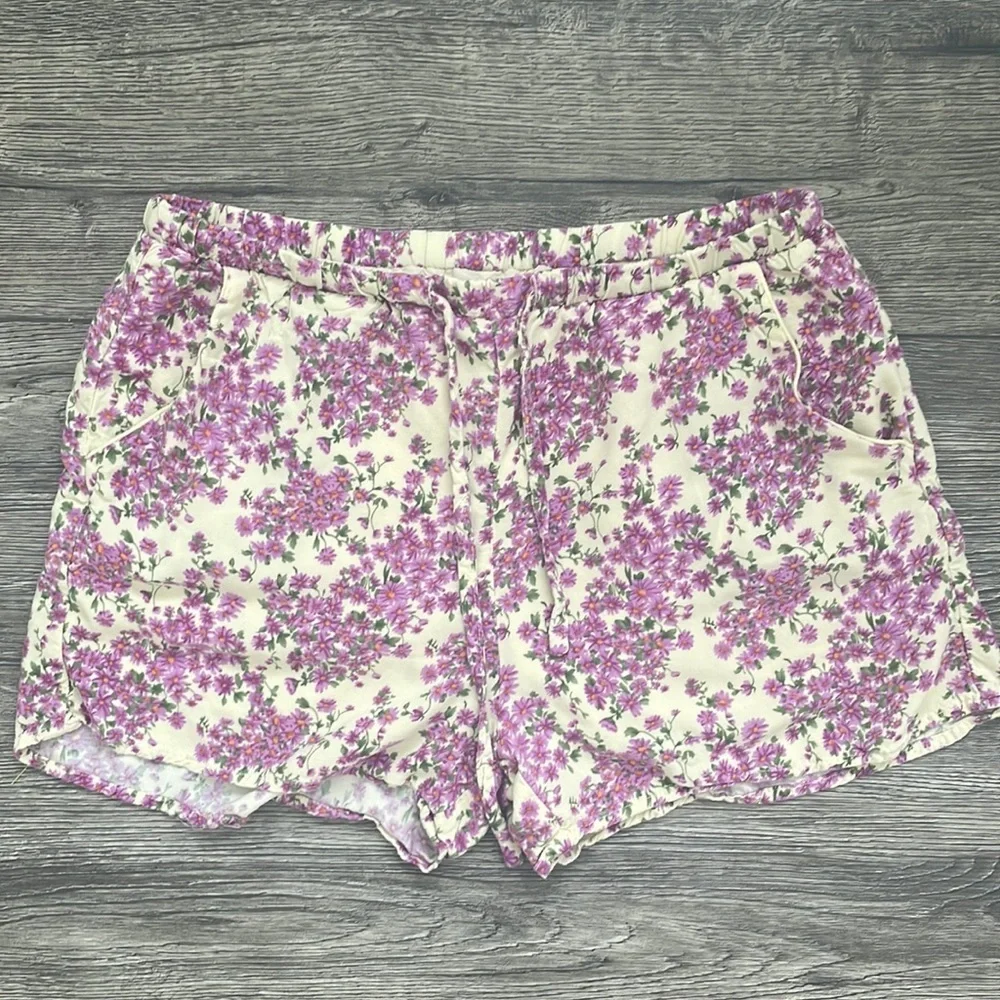Heartloom | Purple Micro Floral Lined Drawstring Lounge Shorts Small - Picture 1 of 8
